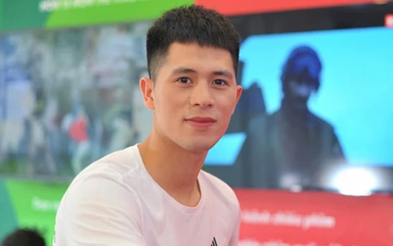 Đình Trọng - cầu thủ đẹp trai nhất đội tuyển Việt Nam